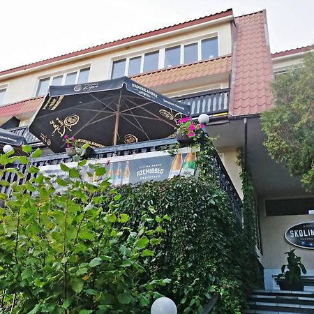 חמיילנו Gosciniec Skolimowka Restauracja I Pokoje Ze Sniadaniem Na Kaszubach מראה חיצוני תמונה